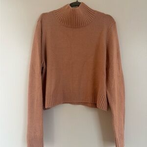 525 America Turtleneck Size L